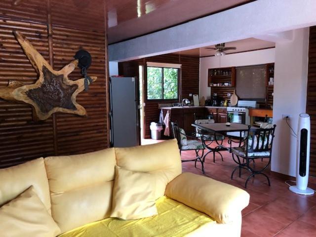 Casa Toucan Mit Privat Pool Near Np Ballena อูวีตา ภายนอก รูปภาพ